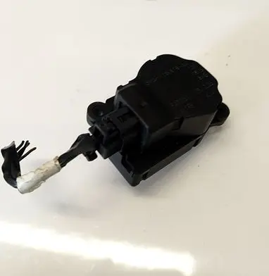 Ford Focus C-MAX Air flap motor/actuator 3M5H19E616AA