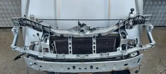 Ford Kuga I Radiator support slam panel