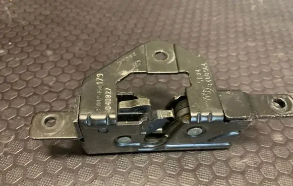 BMW X5 E53 Tailgate/trunk/boot lock/catch/latch 8408964 5124