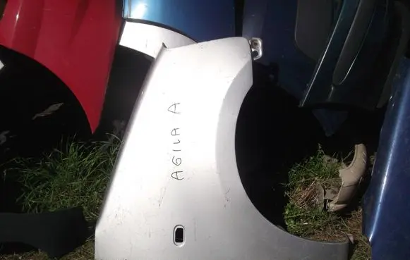 Opel Agila A Fender