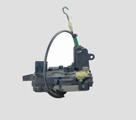 Opel Astra H Front door lock 13210749