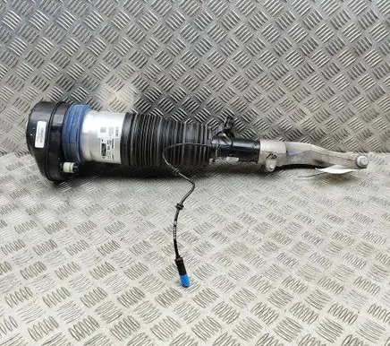 BMW X7 G07 Air suspension front shock absorber 7831561 5B69E20