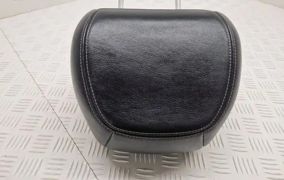 Citroen DS5 Front seat headrest 