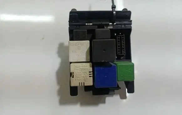 Opel Omega B2 Fuse box set 