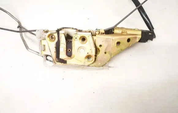 Mazda 323 Front door lock