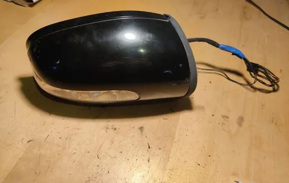 Mercedes-Benz E W211 Manual wing mirror 