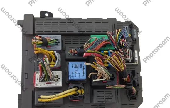 Peugeot 607 Fuse module 9641958680 6580Q6