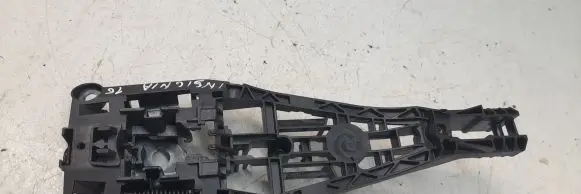 Opel Insignia A Rear door exterior handle/bracket 