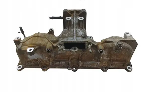 Toyota RAV 4 (XA40) Intake manifold
