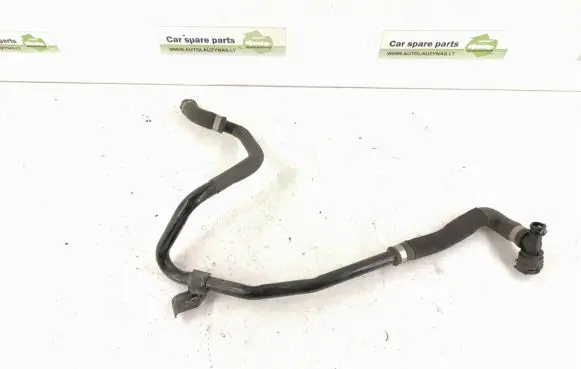 Mercedes-Benz C W204 Engine coolant pipe/hose DALISID4549 2125010024 A2125010024
