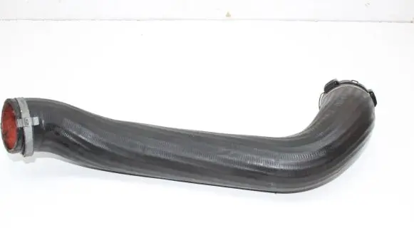 Volvo V40 Intercooler hose/pipe 31430019