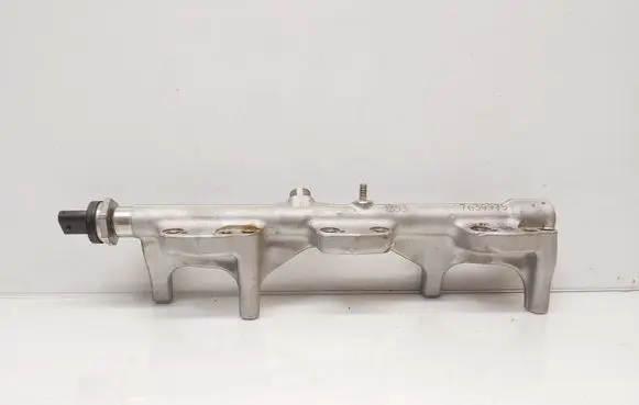 BMW 2 F45 Fuel main line pipe 14018510