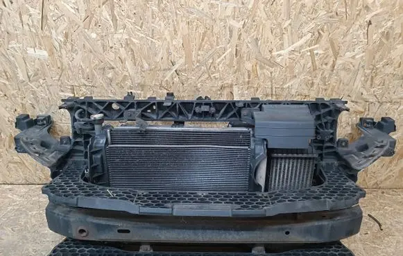 KIA Sportage Radiator support slam panel