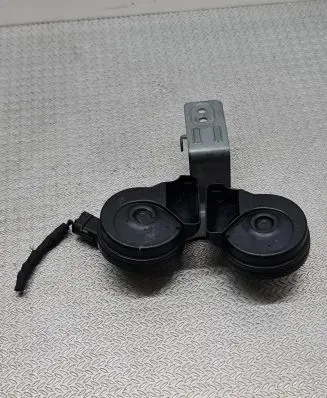 Renault Captur II Horn signal 256106259R 1761H30 3082021