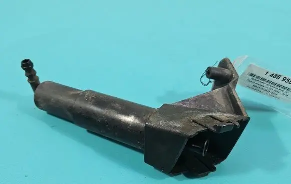 Toyota Avensis T270 Headlight washer spray nozzle 8520805030 IMPRK1486955