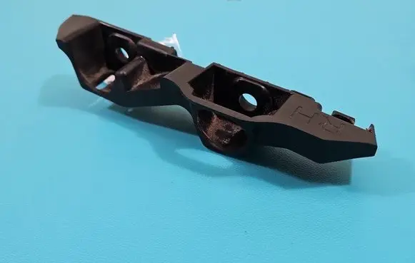Opel Insignia B Front bumper mounting bracket 39204263 IMPRK1465352