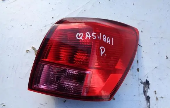 Nissan Qashqai Rear/tail lights