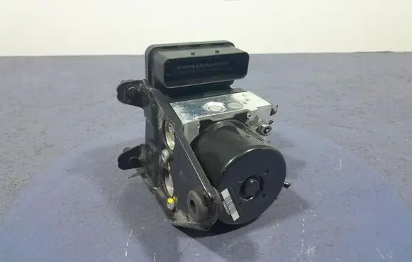 Skoda Octavia Mk2 (1Z) ABS Pump 1K0614517CN