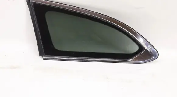 Mazda 6 Rear side window 5784001