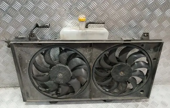 Mazda 6 Radiator cooling fan shroud 2110610 L517