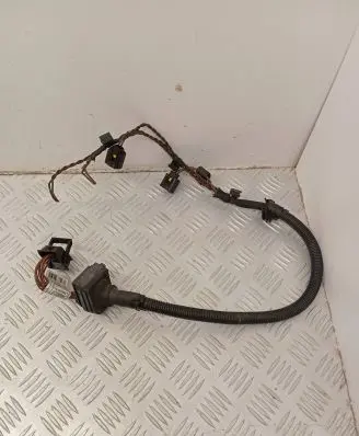 Engine installation wiring loom