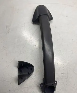 Mercedes-Benz A W168 Front door handle cover A1686100154