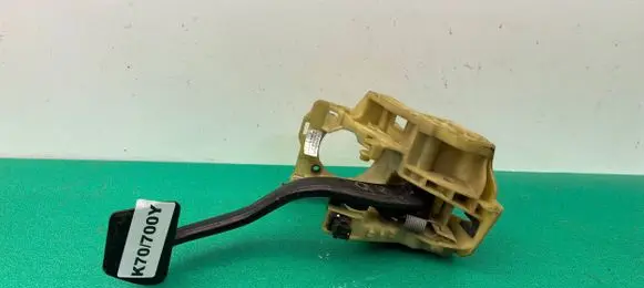 BMW 5 E60 E61 Brake pedal 6769221