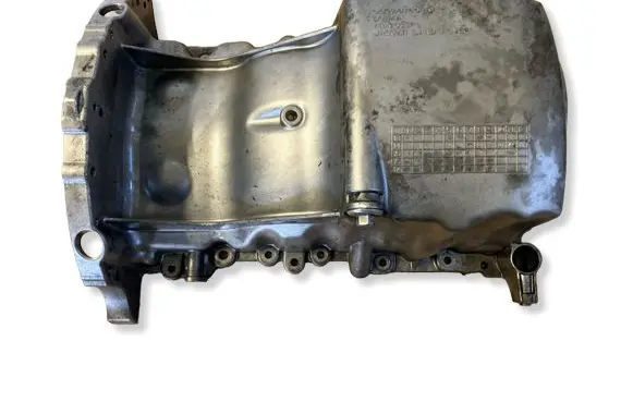 Jaguar XE Oil sump G4D36706AC