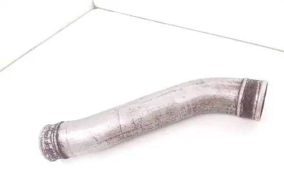BMW 5 E39 Intercooler hose/pipe