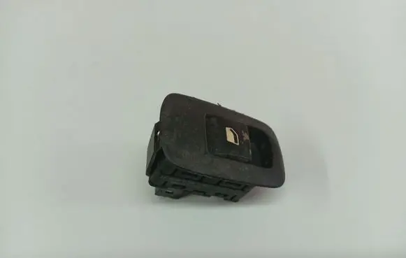 Citroen C4 I Picasso Electric window control switch 96639378ZD
