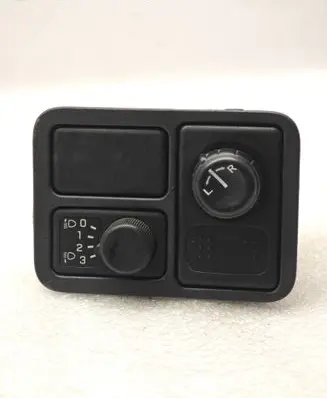 Nissan Almera N16 Headlight level height control switch 37024A D35200