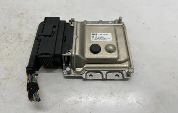 BMW 3 F30 F35 F31 Adblue control unit 7488140