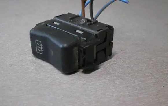 Mercedes-Benz E W124 Windscreen/window heater switch 1298207410 501426