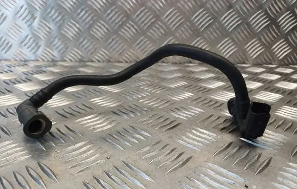 Citroen C5 Fuel line pipe X215552