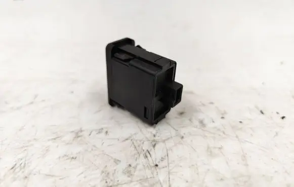 Headlight level height control switch