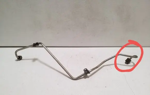 Volkswagen Golf V Turbo turbocharger oiling pipe/hose 03G145771J
