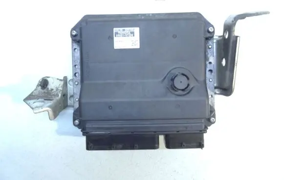 Toyota Prius (XW30) Engine control unit/module 8966147280 2753007394