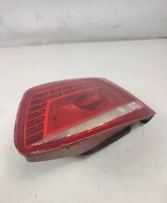 Volkswagen PASSAT B7 USA Tailgate rear/tail lights 3AF945308D
