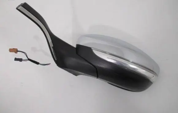 Peugeot 2008 I Front door electric wing mirror 9PIN