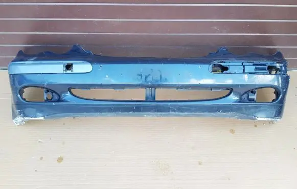 Mercedes-Benz C W203 Front bumper A2038850025