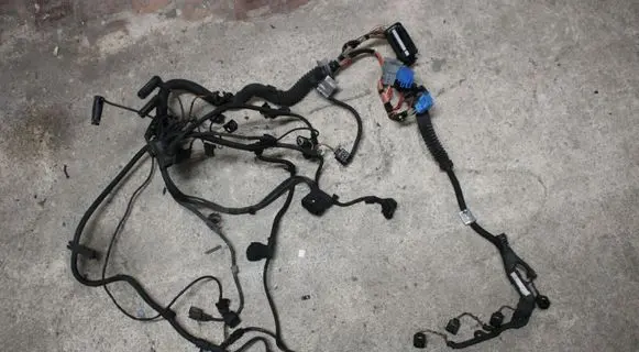 BMW 3 E90 E91 Engine installation wiring loom 7796831