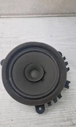 Volvo V50 Front door speaker 30657444 08W09