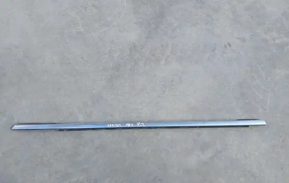 Ford Mondeo MK IV Rear side glass trim