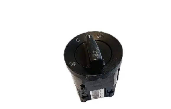 Volkswagen Golf IV Light switch 3B0941531B