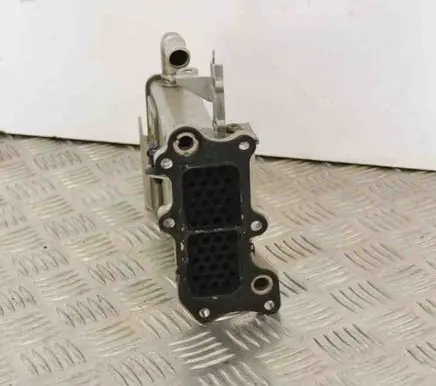 Audi A6 S6 C7 4G EGR valve cooler 8R0971845E