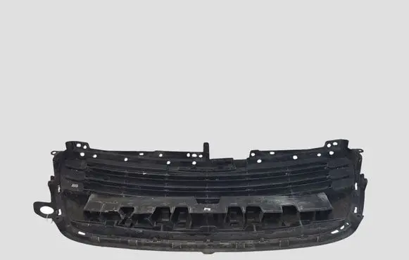 Peugeot 508 Front bumper upper radiator grill 9686571877