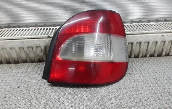 Renault Scenic I Rear/tail lights E29002