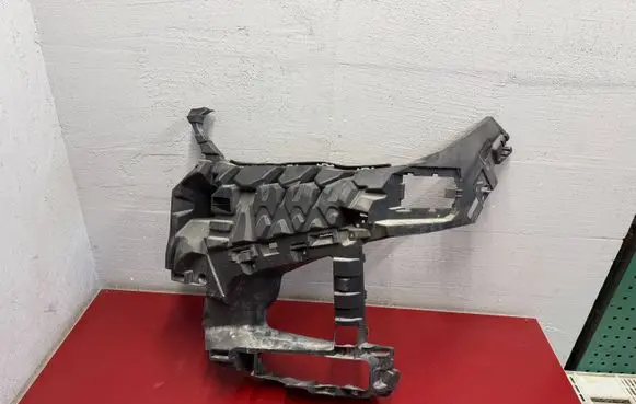 BMW X6 G06 Fog light bracket 7446169 51117446169
