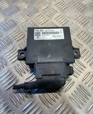 Volkswagen PASSAT B7 Power management control unit 3aa919041