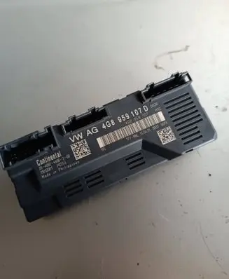 Audi A7 S7 4G Tailgate/trunk control unit/module 4G8959107D 4G8959107